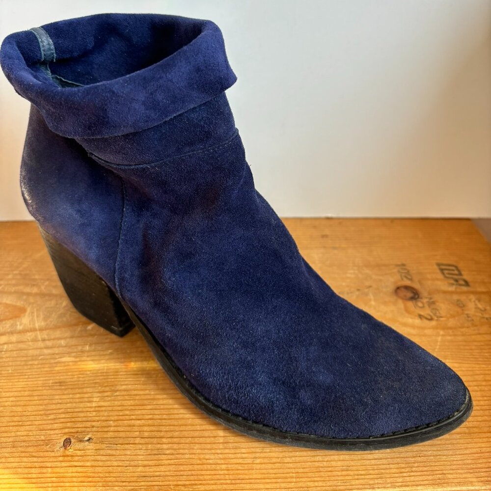 Blue suede Aldo boots